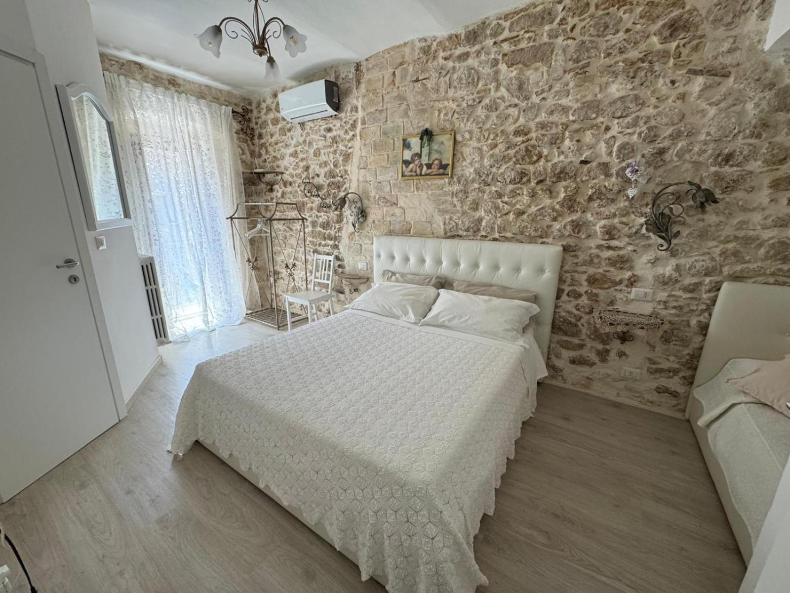 Il Viandante 2 Bed & Breakfast Sulmona Exterior photo