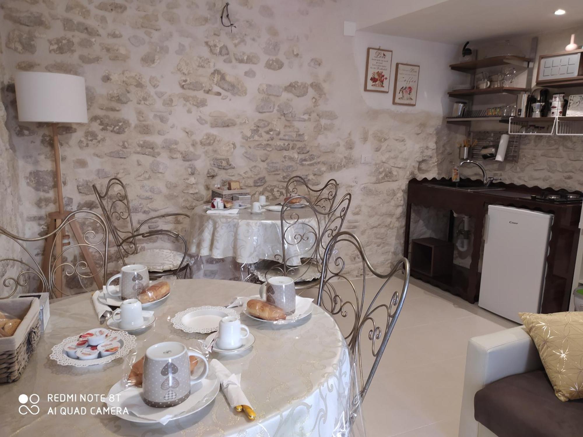 Il Viandante 2 Bed & Breakfast Sulmona Exterior photo