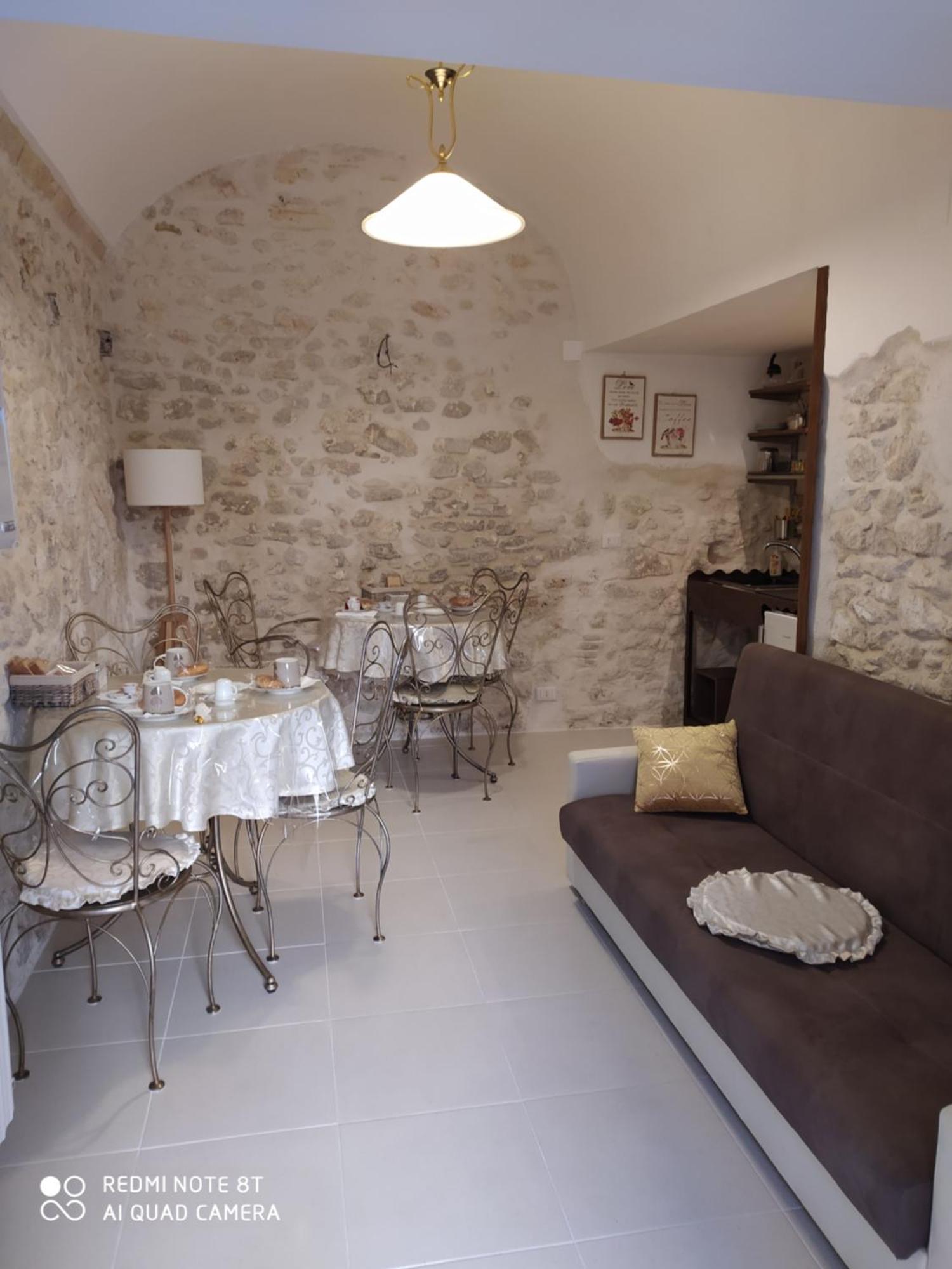 Il Viandante 2 Bed & Breakfast Sulmona Exterior photo