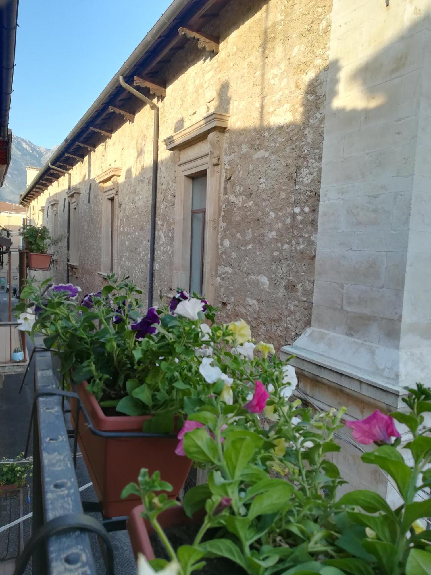 Il Viandante 2 Bed & Breakfast Sulmona Exterior photo